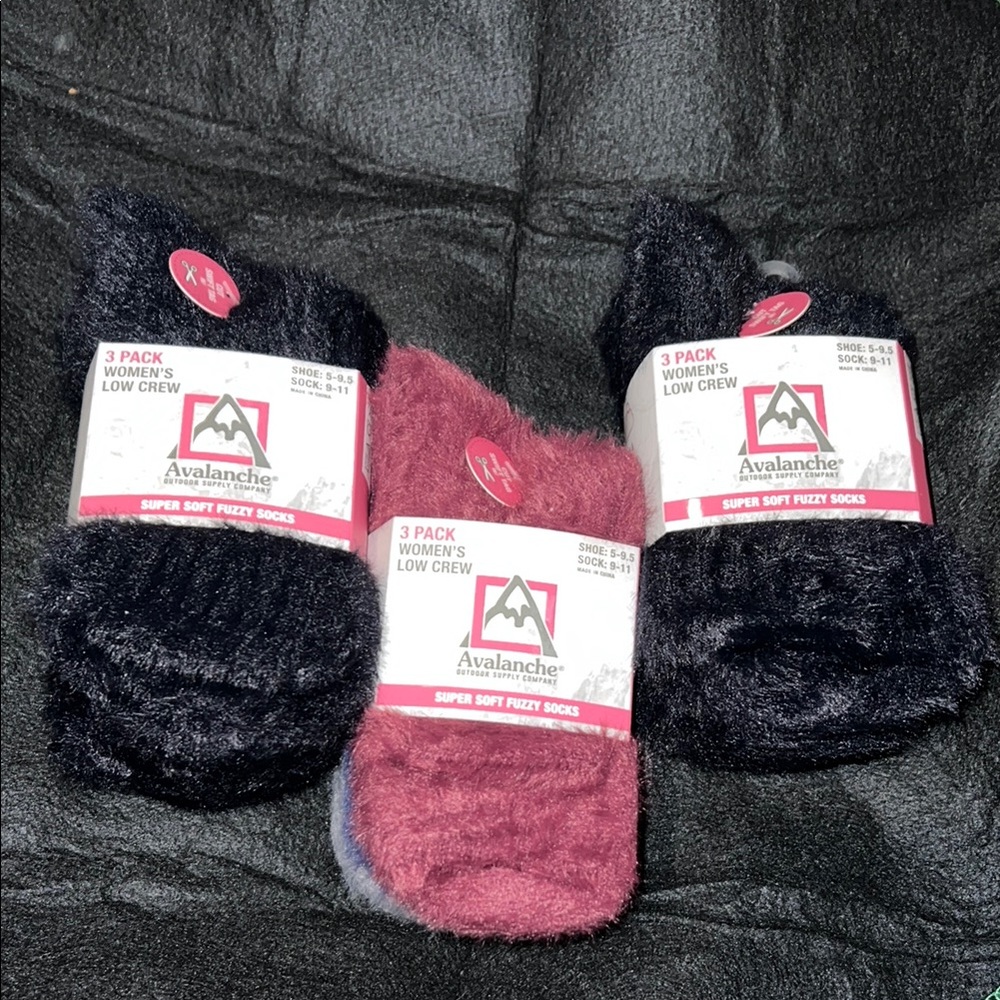 NWT 9 Pairs Avalanche Low Crew Super Soft Fuzzy Faux Fur Socks (Sz 5-9.5)
